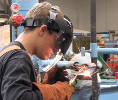 How to Become a Welder - Welding trade