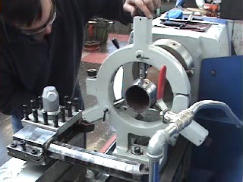 How to become a machinist
